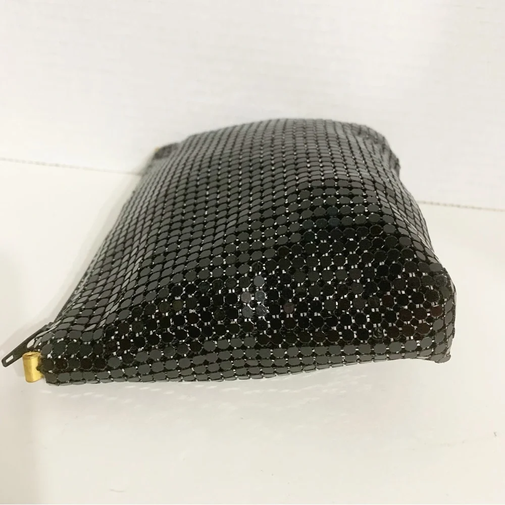 Vintage Unbranded Black Chainmail Clutch Pouch Bag Zip Closure Made In Hong Kong